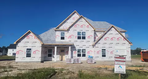 2030 Sharpnose St, New Bern, NC 28562