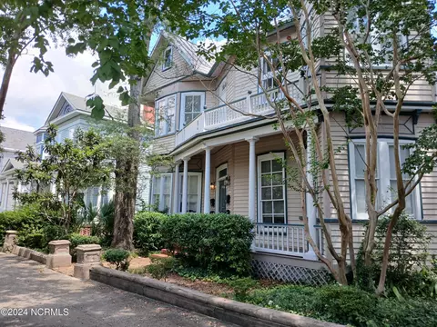 15 S 5th Ave, Wilmington, NC 28401