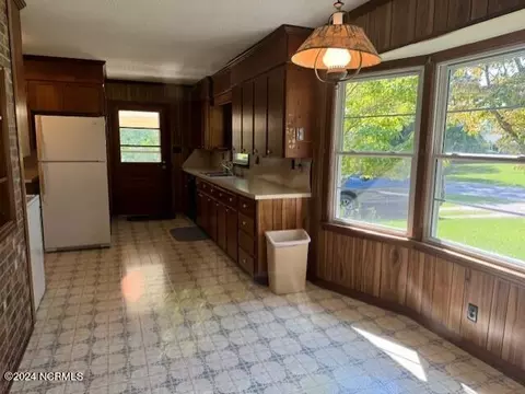 Kitchen - 124 Waterside Dr, Bath, NC 27808 photo 1 of 1