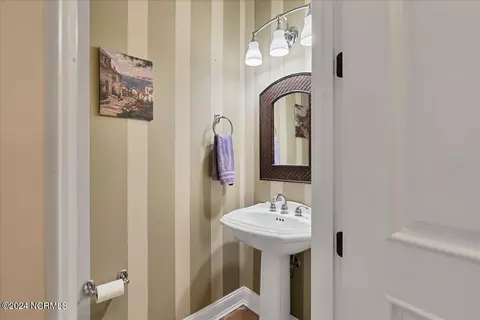 Bath - 110 Phillips Dr, West End, NC 27376 photo 1 of 7