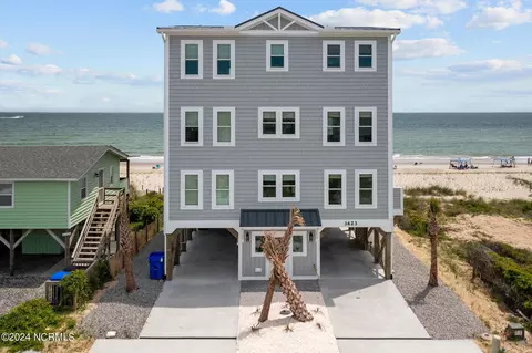 3623 W Beach Dr, Oak Island, NC 28465