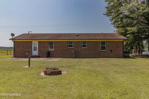 Exterior - 699 Mitchell Rd, Dudley, NC 28333 photo 5 of 5