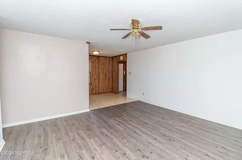 Living - 699 Mitchell Rd, Dudley, NC 28333 photo 1 of 2