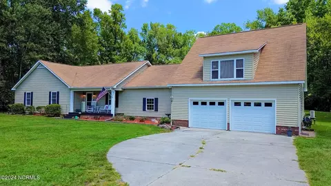 6239 Pasture Dr, Castle Hayne, NC 28429