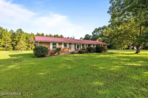 1525 Ghio Rd, Hamlet, NC 28345