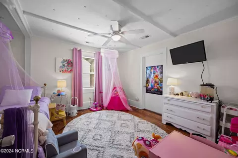 Bedroom - 321 E 13th St, Washington, NC 27889 photo 4 of 6