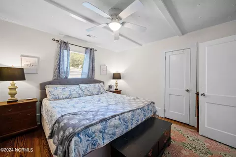 Bedroom - 321 E 13th St, Washington, NC 27889 photo 2 of 6