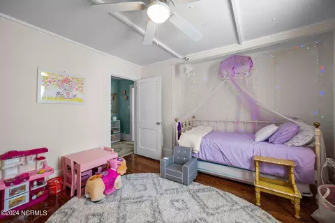 Bedroom - 321 E 13th St, Washington, NC 27889 photo 6 of 6