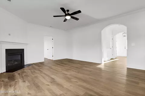 145 Planters Walk, Hampstead, NC 28443 photo 14