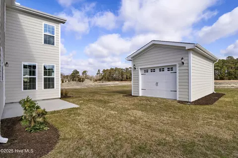 101 Planters Walk, Hampstead, NC 28443 photo 7