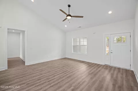 100 Maple Ct, Havelock, NC 28532 photo 9