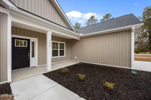 100 Maple Ct, Havelock, NC 28532 photo 4