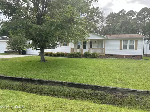 1093 Captains Ct SW, Carolina Shores, NC 28467