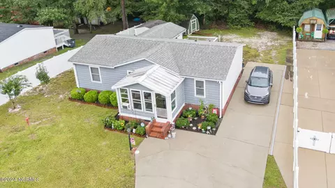4997 Peregrine Dr SW, Shallotte, NC 28470