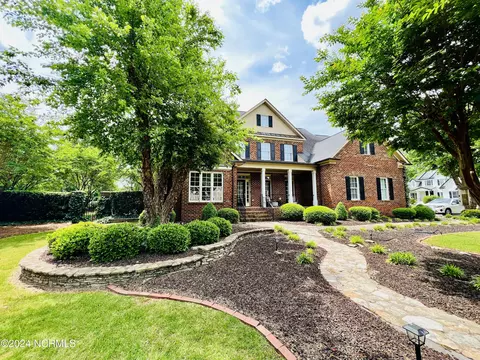600 Remington Dr, Greenville, NC 27858