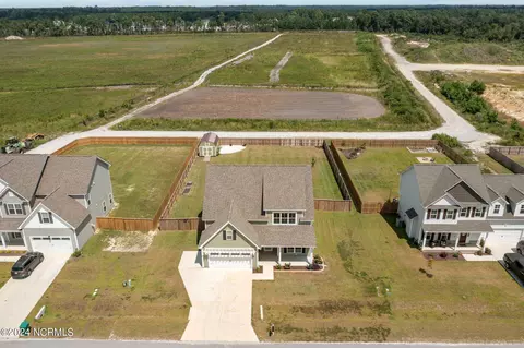 744 Aria Ln, Hubert, NC 28539 photo 18