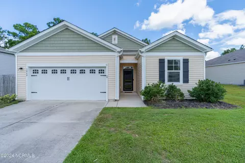 1060 S Fisher King Dr SE, Bolivia, NC 28422