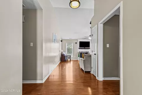 802 Mandarin Trl, Jacksonville, NC 28540