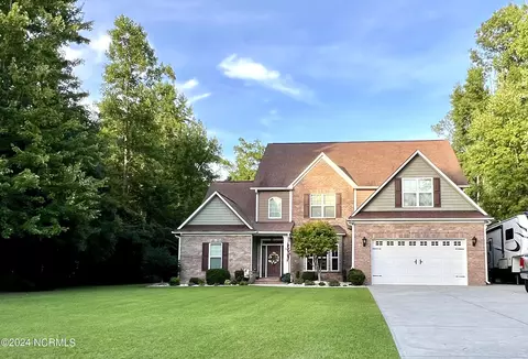 105 Didrikson Dr, New Bern, NC 28560