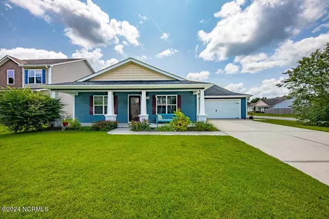 239 Bandon Dr, New Bern, NC 28562