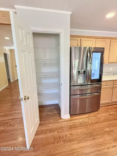 103 Juniper Ct, West End, NC 27376 photo 6