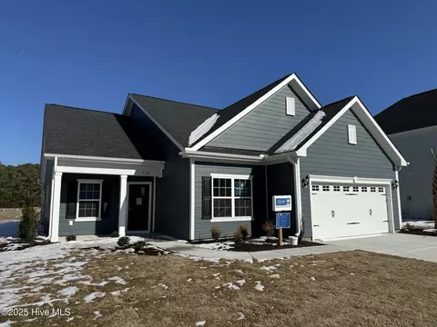 Exterior - 115 Planters Walk, Hampstead, NC 28443 photo 1 of 1