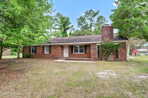 1109 Browning Dr, Wilmington, NC 28405