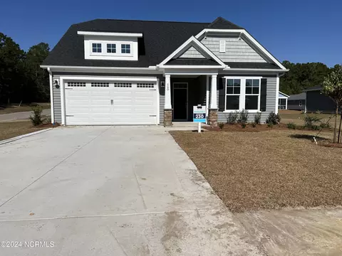 608 Lemming Ln SE, Bolivia, NC 28422