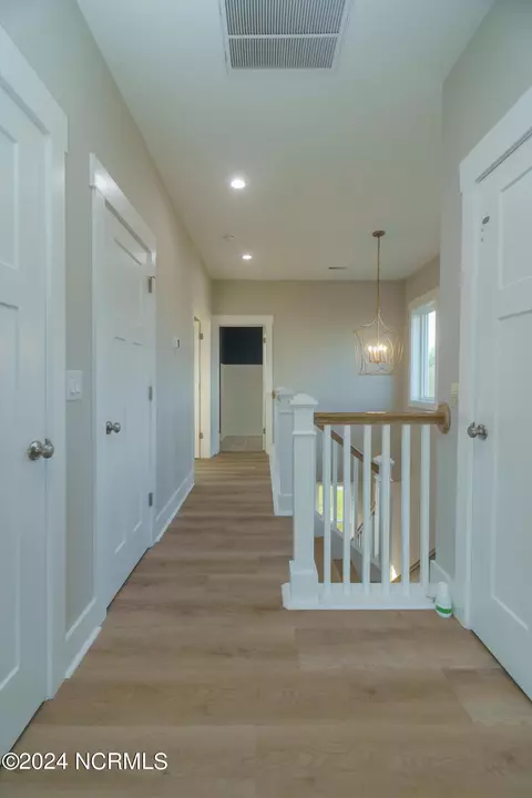 Entry Way - 302 Nicholas Way, Hubert, NC 28539 photo 4 of 5
