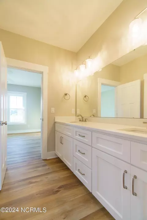 Bath - 302 Nicholas Way, Hubert, NC 28539 photo 2 of 10