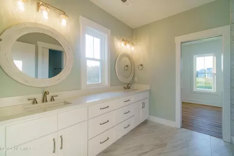 Bath - 302 Nicholas Way, Hubert, NC 28539 photo 5 of 10