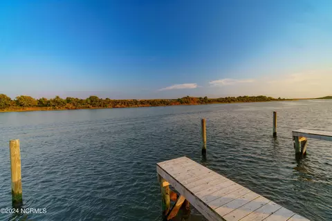 View/Area - 302 Nicholas Way, Hubert, NC 28539 photo 17 of 21