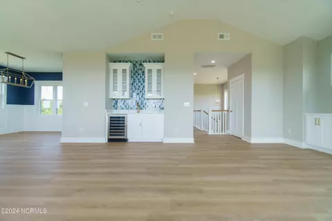 Living - 302 Nicholas Way, Hubert, NC 28539 photo 3 of 4