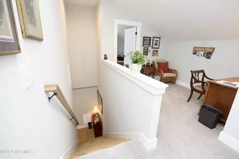 Entry Way - 276 Longleaf Dr, West End, NC 27376 photo 3 of 4