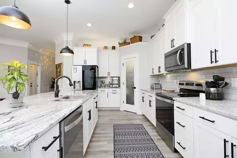 Kitchen - 276 Longleaf Dr, West End, NC 27376 photo 5 of 5
