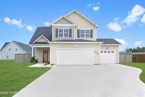 1003 Ferry Spring Ln, Jacksonville, NC 28546