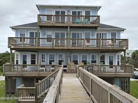 Undisclosed, Emerald Isle, NC 28594