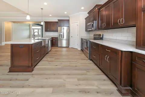 Kitchen - 116 Thayne Dr, Moyock, NC 27958 photo 3 of 4