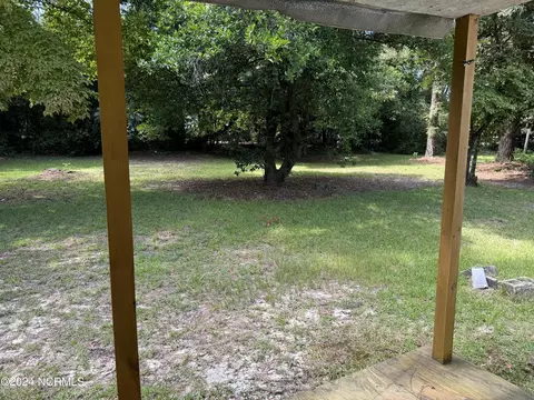 200 Daniels St, Hamlet, NC 28345 photo 4