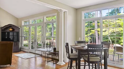 Dining - 35 Pomeroy Dr, Pinehurst, NC 28374 photo 1 of 4