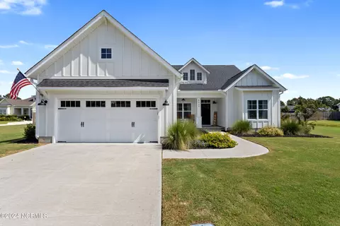 6945 Campbells Ridge Dr SE, Leland, NC 28451
