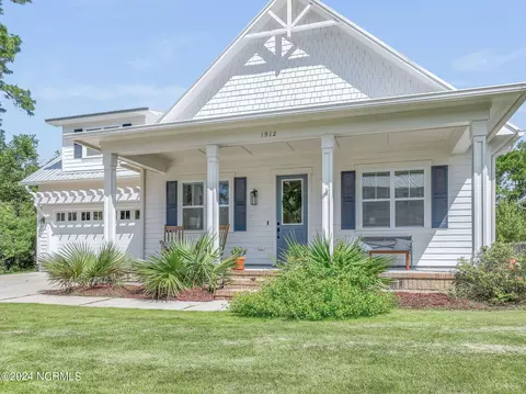 1912 Springwood Dr, Wilmington, NC 28409