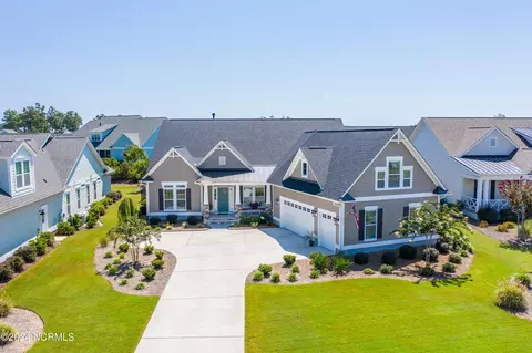 53 Anchors Away Rd, Hampstead, NC 28443