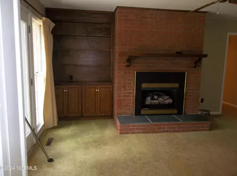 220 Green St, Biscoe, NC 27209 photo 8