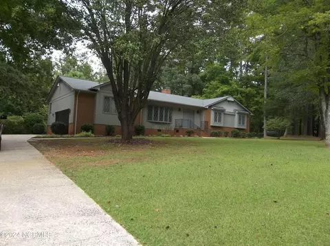 220 Green St, Biscoe, NC 27209 photo 2