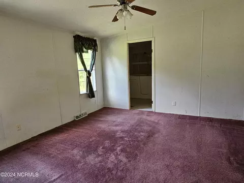 1292 Slocum Trl, Atkinson, NC 28421 photo 10