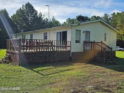 1292 Slocum Trl, Atkinson, NC 28421