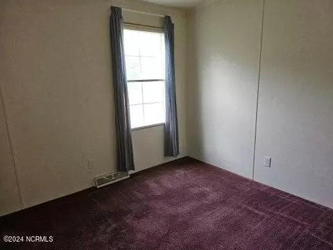1292 Slocum Trl, Atkinson, NC 28421 photo 11