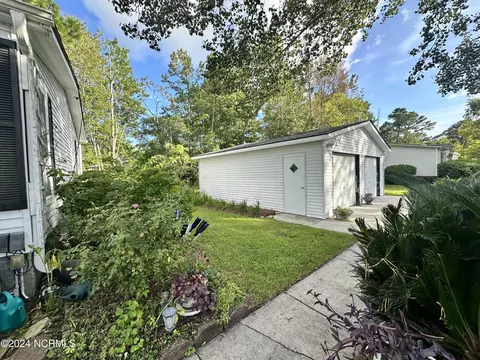 513 Pirate Ct, Hampstead, NC 28443 photo 8