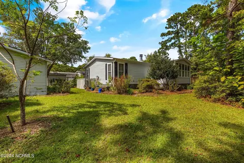 513 Pirate Ct, Hampstead, NC 28443 photo 38